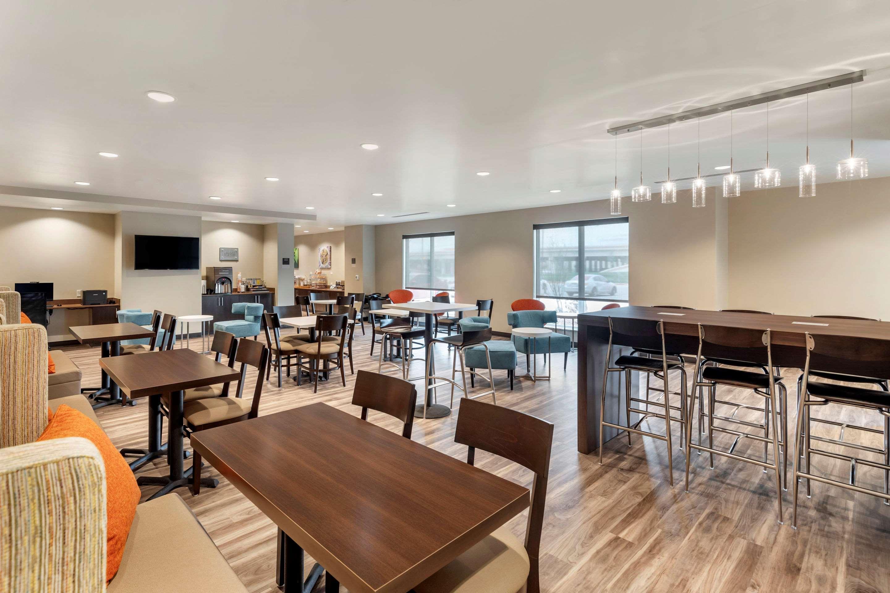 Hotel Mainstay Dallas South